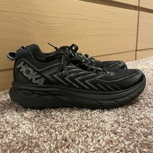 Hoka One One Clifton 4 Outdoor Voices all black Sneaker, size 9m/11w